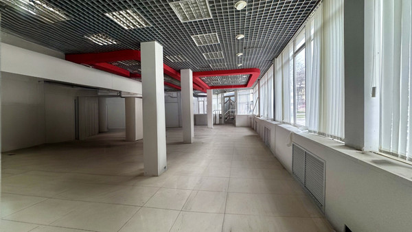 Продам коммерческое помещение 300 м2, Ленина пр-кт, 39, Нальчик г