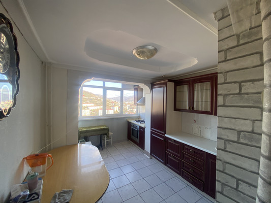 Сдам двухкомнатную (2-комн.) квартиру, Полетаева ул, 37, Туапсе г