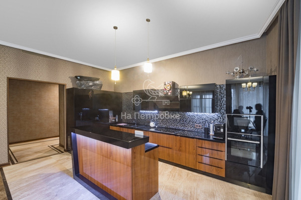 Продам трехкомнатную (3-комн.) квартиру, Заречная (Новогорск мкр.) ул, 2к2, Химки г