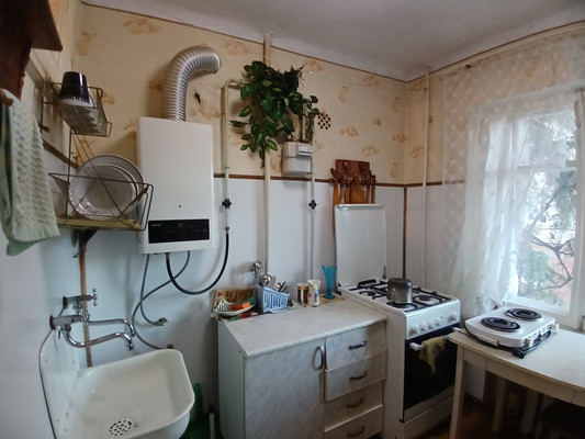 Продам двухкомнатную (2-комн.) квартиру, Деповская ул, 8, Туапсе г