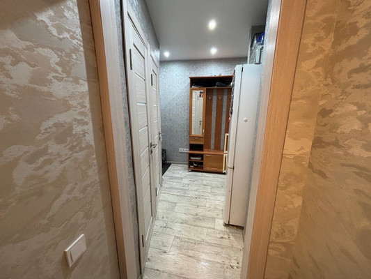 Продам трехкомнатную (3-комн.) квартиру, Котельникова ул, 1, Богородск г