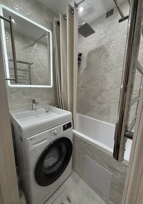 Продам трехкомнатную (3-комн.) квартиру, Котельникова ул, 1, Богородск г