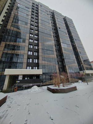 Продам двухкомнатную (2-комн.) квартиру, Короленко ул, 28кБ, Казань г