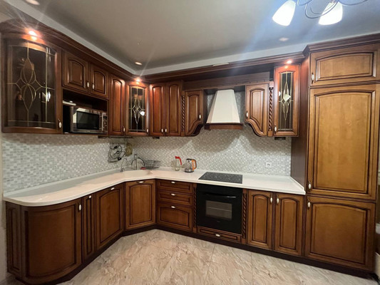 Сдам трехкомнатную (3-комн.) квартиру, Латышских Стрелков ул, 15к3, Санкт-Петербург г