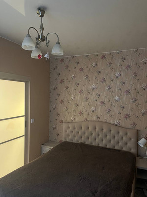 Сдам трехкомнатную (3-комн.) квартиру, Латышских Стрелков ул, 15к3, Санкт-Петербург г