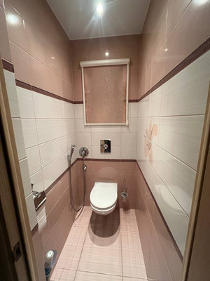 Сдам трехкомнатную (3-комн.) квартиру, Латышских Стрелков ул, 15к3, Санкт-Петербург г