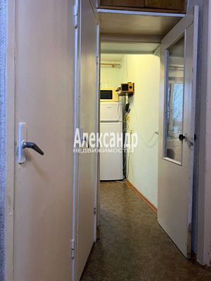 Продам однокомнатную (1-комн.) квартиру, Космонавтов пр-кт, 86к1, Санкт-Петербург г