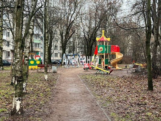 Продам однокомнатную (1-комн.) квартиру, Космонавтов пр-кт, 86к1, Санкт-Петербург г