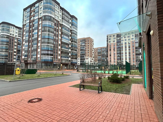 Продам однокомнатную (1-комн.) квартиру, Чайная ул, 2, Бугры п