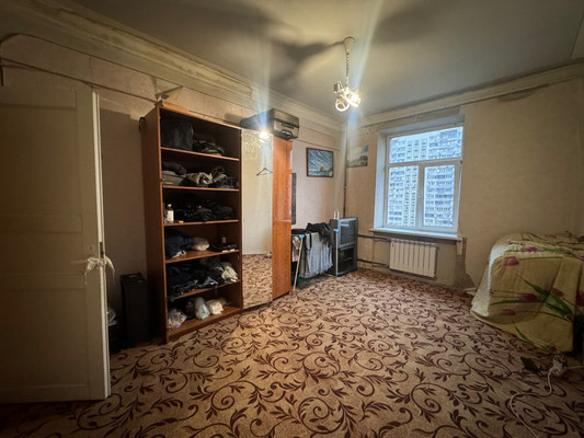 Продам трехкомнатную (3-комн.) квартиру, Трофимова ул, 31, Москва г