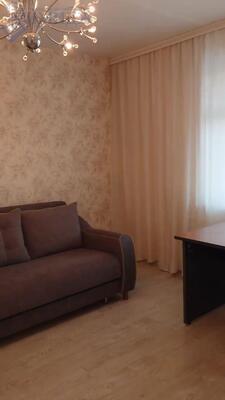 Сдам двухкомнатную (2-комн.) квартиру, Медицинский пер, 14Д, Красноярск г