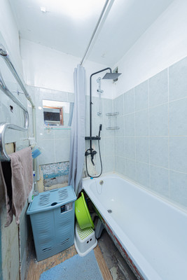 Продам многокомнатную квартиру, Надежды Сусловой ул, 2к3, Нижний Новгород г