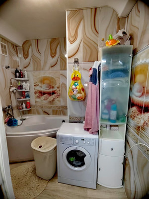 Продам двухкомнатную (2-комн.) квартиру, 2-я Краснодарская ул, 149, Ростов-на-Дону г