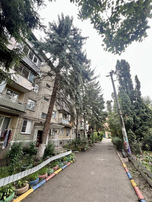 Продам двухкомнатную (2-комн.) квартиру, Ингушская ул, 1, Нальчик г