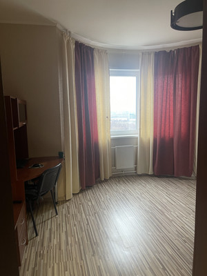 Продам трехкомнатную (3-комн.) квартиру, Димитрова ул, 41к1, Санкт-Петербург г