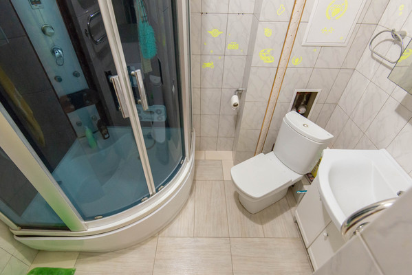 Продам трехкомнатную (3-комн.) квартиру, Менделеева ул, 53, Аксай г