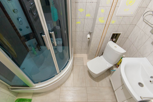 Продам трехкомнатную (3-комн.) квартиру, Менделеева ул, 53, Аксай г