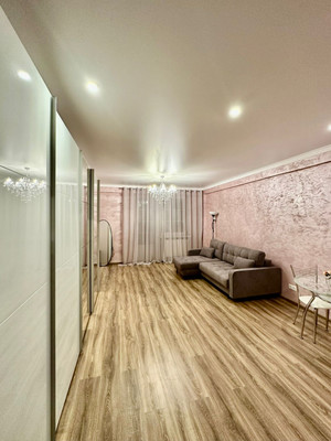 Продам однокомнатную (1-комн.) квартиру, Школьная (Салтыковка мкр.) ул, 7к2, Балашиха г