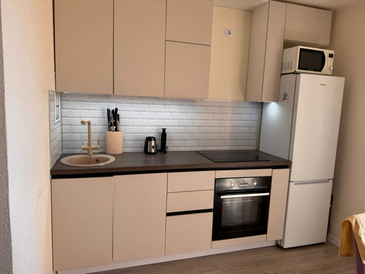 Продам двухкомнатную (2-комн.) квартиру, Русановская ул, 18к6, Санкт-Петербург г