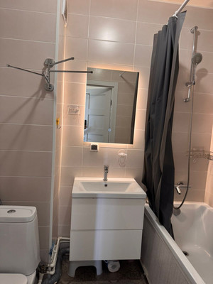 Продам двухкомнатную (2-комн.) квартиру, Русановская ул, 18к6, Санкт-Петербург г