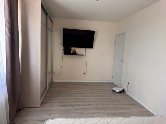 Продам двухкомнатную (2-комн.) квартиру, Русановская ул, 18к6, Санкт-Петербург г