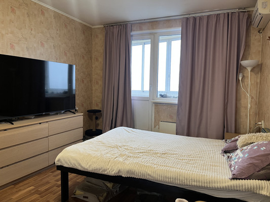 Продам однокомнатную (1-комн.) квартиру, Судостроительная ул, 18к5, Москва г