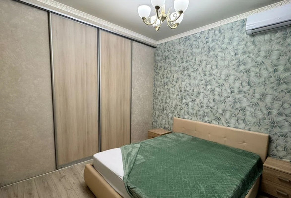 Продам однокомнатную (1-комн.) квартиру, Круговая ул, 4Вк2, Краснодар г