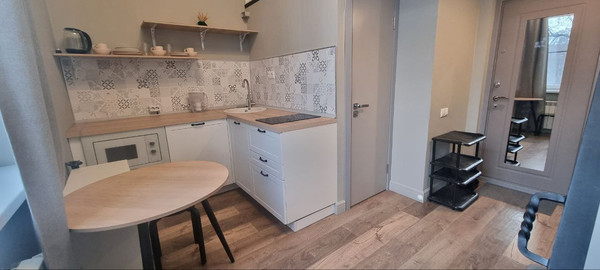 Сдам однокомнатную (1-комн.) квартиру, Шереметьевская ул, 81, Москва г