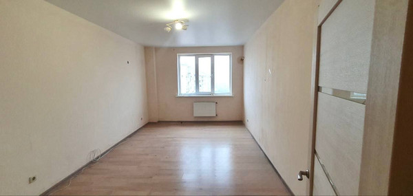 Продам однокомнатную (1-комн.) квартиру, им. Александра Покрышкина ул, 2/2, Краснодар г