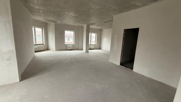 Продам многокомнатную квартиру, Красная ул, 63А, Калининград г