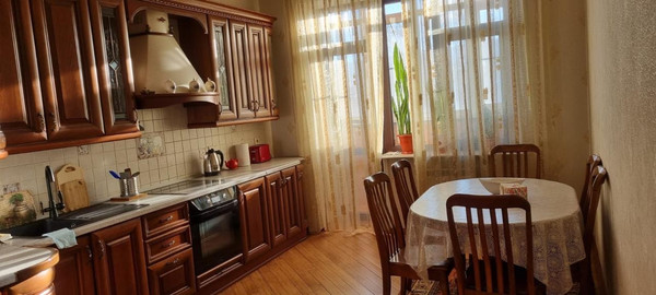 Сдам двухкомнатную (2-комн.) квартиру, Расула Гамзатова пр-кт, 49, Махачкала г