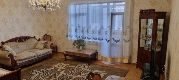 Сдам двухкомнатную (2-комн.) квартиру, Расула Гамзатова пр-кт, 49, Махачкала г