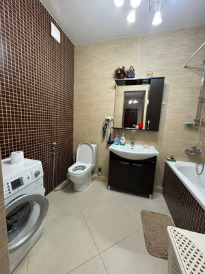 Сдам двухкомнатную (2-комн.) квартиру, Расула Гамзатова пр-кт, 49, Махачкала г