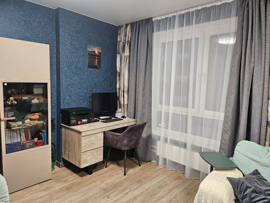 Продам двухкомнатную (2-комн.) квартиру, Михайлова ул, 30Ак3, Москва г