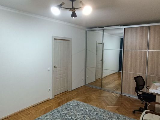 Продам многокомнатную квартиру, Карла Маркса ул, 124, Йошкар-Ола г