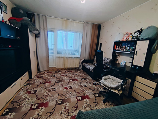 Продам однокомнатную (1-комн.) квартиру, Интернациональная ул, 1, Костомукша г