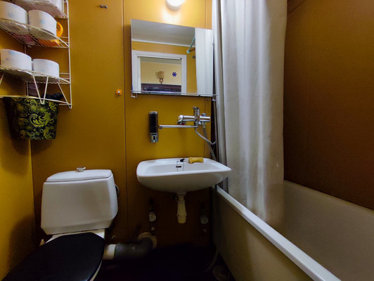 Продам однокомнатную (1-комн.) квартиру, Интернациональная ул, 1, Костомукша г