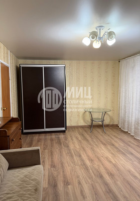 Продам однокомнатную (1-комн.) квартиру, Хабаровская ул, 27, Москва г