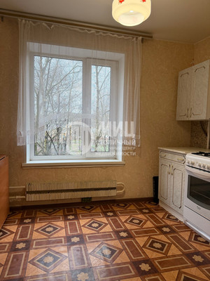 Продам однокомнатную (1-комн.) квартиру, Хабаровская ул, 27, Москва г