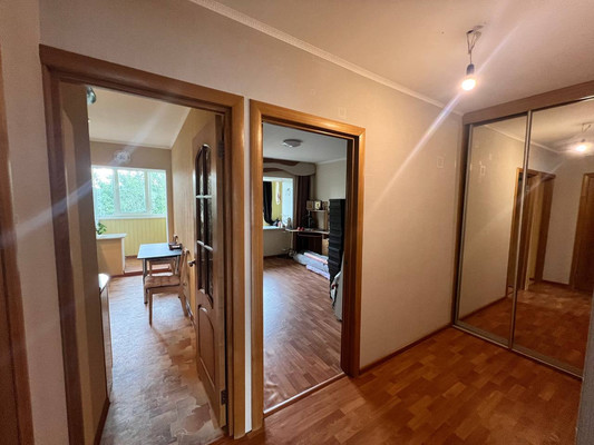 Продам двухкомнатную (2-комн.) квартиру, Мира ул, 7, Ивановское с