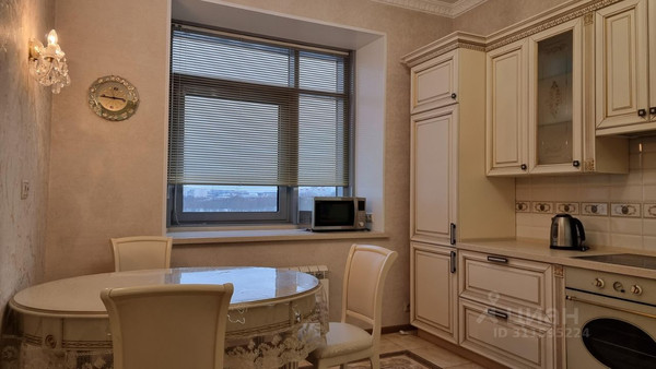 Продам трехкомнатную (3-комн.) квартиру, Спасская ул, 1к1, Красногорск г