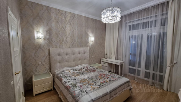 Продам трехкомнатную (3-комн.) квартиру, Спасская ул, 1к1, Красногорск г