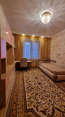 Продам трехкомнатную (3-комн.) квартиру, Спасская ул, 1к1, Красногорск г