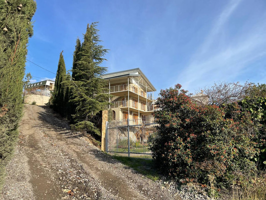 Продам гостиницу 212 м2, Жемчужный кв-л, Морское с