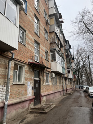 Продам трехкомнатную (3-комн.) квартиру, Украинская ул, 20, Ростов-на-Дону г