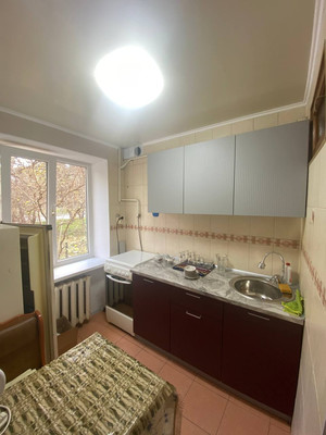 Продам однокомнатную (1-комн.) квартиру, Аральская ул, 55, Симферополь г