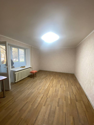 Продам однокомнатную (1-комн.) квартиру, Аральская ул, 55, Симферополь г