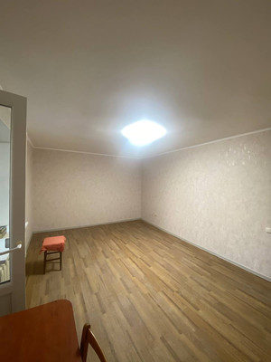 Продам однокомнатную (1-комн.) квартиру, Аральская ул, 55, Симферополь г