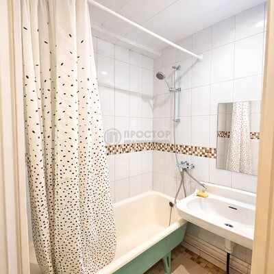 Продам двухкомнатную (2-комн.) квартиру, Льва Толстого ул, 16, Люберцы г