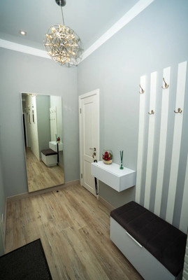 Продам трехкомнатную (3-комн.) квартиру, Оренбургский Тракт ул, 4Б, Казань г